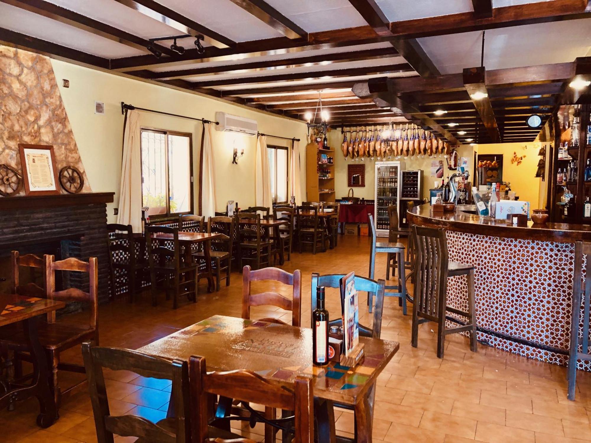Hotel Puerta Nazari Орхіва Екстер'єр фото