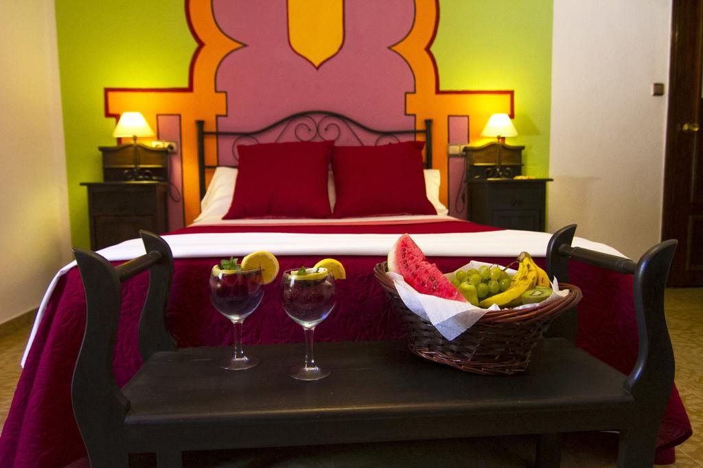 Hotel Puerta Nazari Орхіва Екстер'єр фото